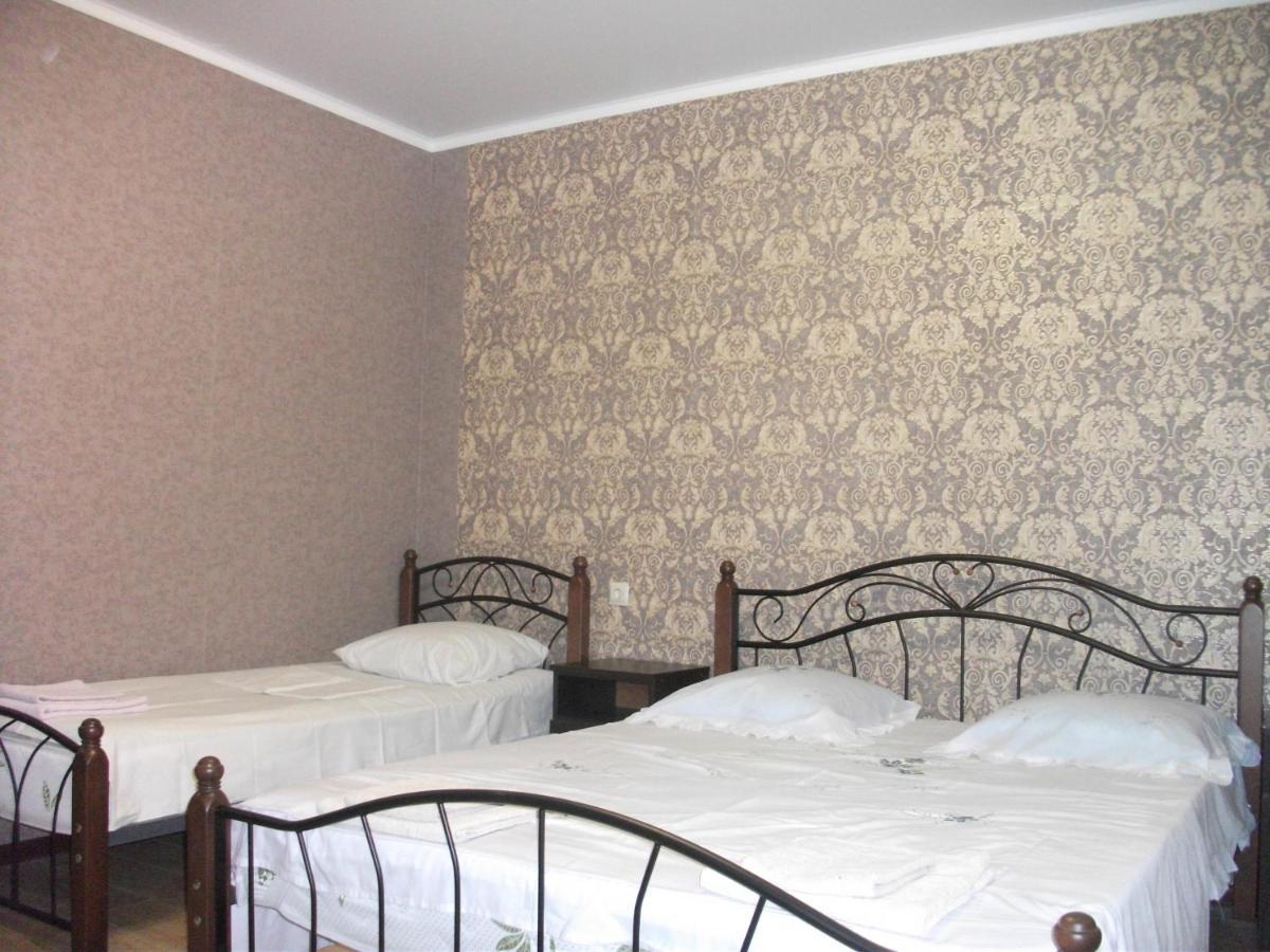 غاغرا Guesthouse On Kabardinskaya 139A المظهر الخارجي الصورة