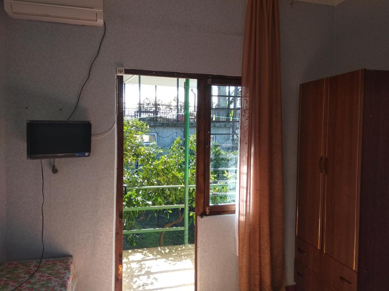 غاغرا Guesthouse On Kabardinskaya 139A المظهر الخارجي الصورة